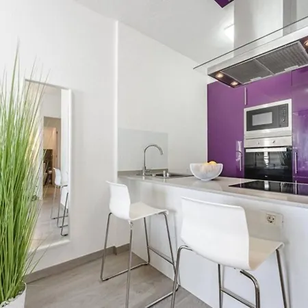 아파트 Luxurious And Spacious 아데제